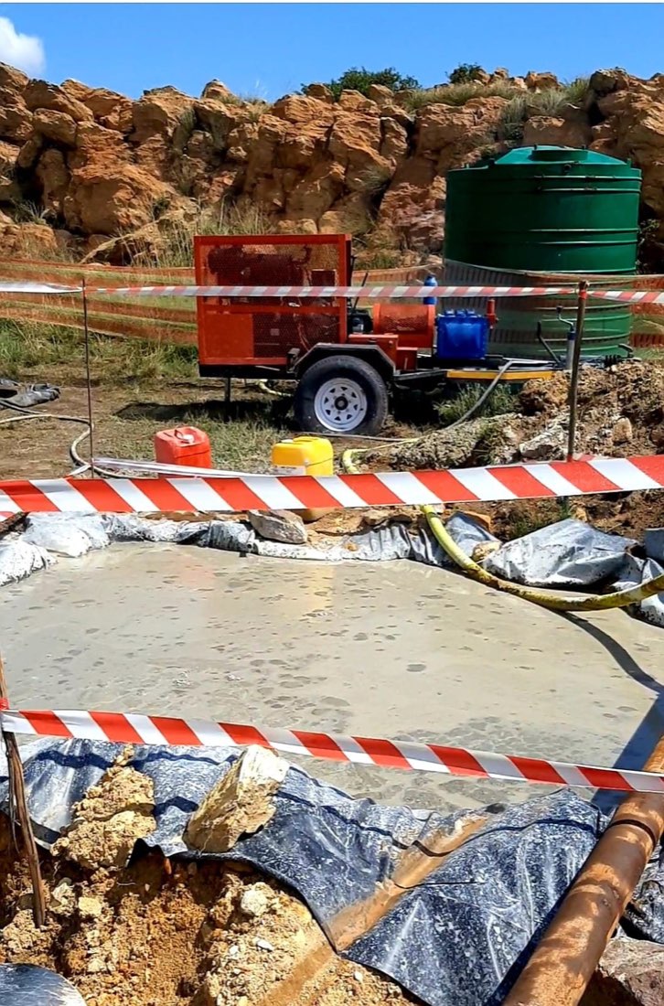 Sump and plant, where mats are laid
